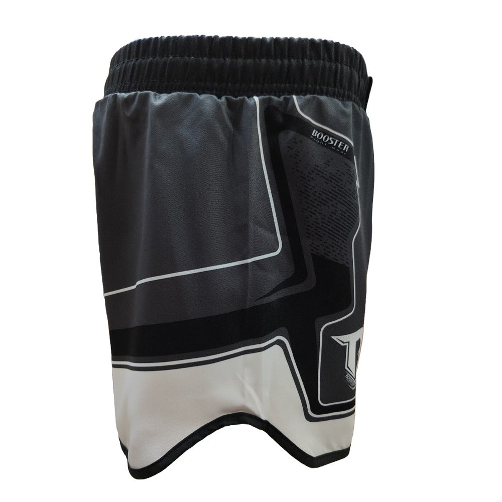 Booster DELTA 4 MMA Shorts weiß